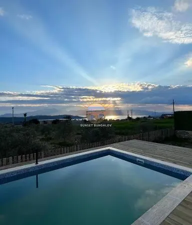 4 Kisilik Mustakil Havuzlu, Sunset Bungalov 1 Вилла
